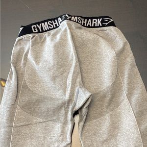 Gray gymshark leggings